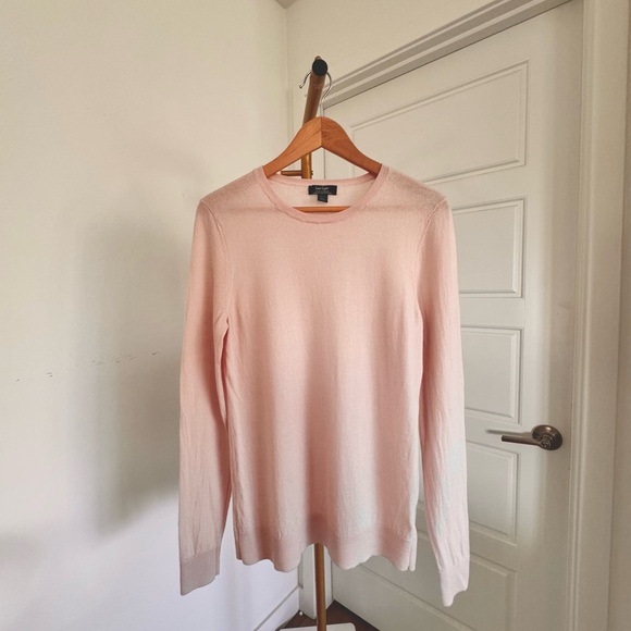 Preppy Extra Fine Merino Wool Pink Crew Neck Sweater L Quiet Luxury Scandi Girl - Picture 1 of 8